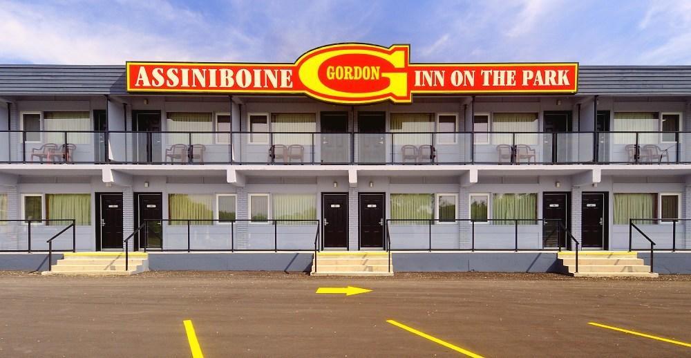 Assiniboine Gordon Inn On The Park Winnipeg Esterno foto