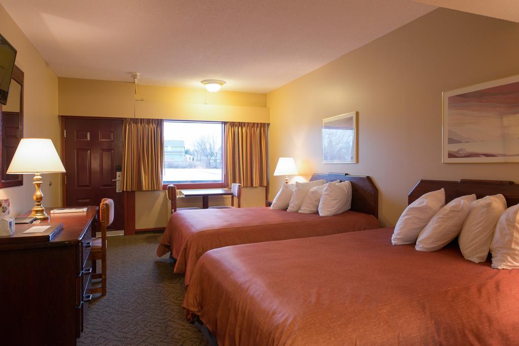 Assiniboine Gordon Inn On The Park Winnipeg Esterno foto